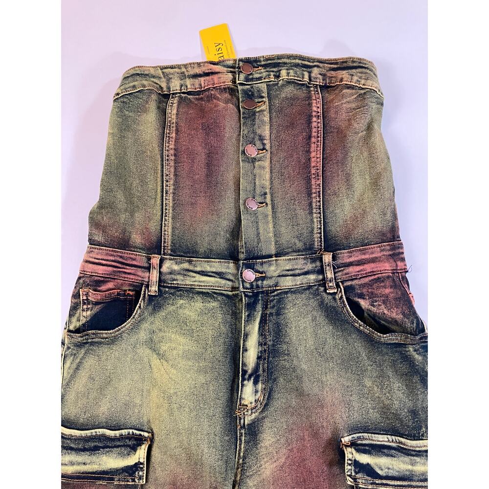 Daisy Women's XL Strapless Cargo Denim Jumpsuit Multicolor Acid Wash Y2K NWT - Picture 2 of 8